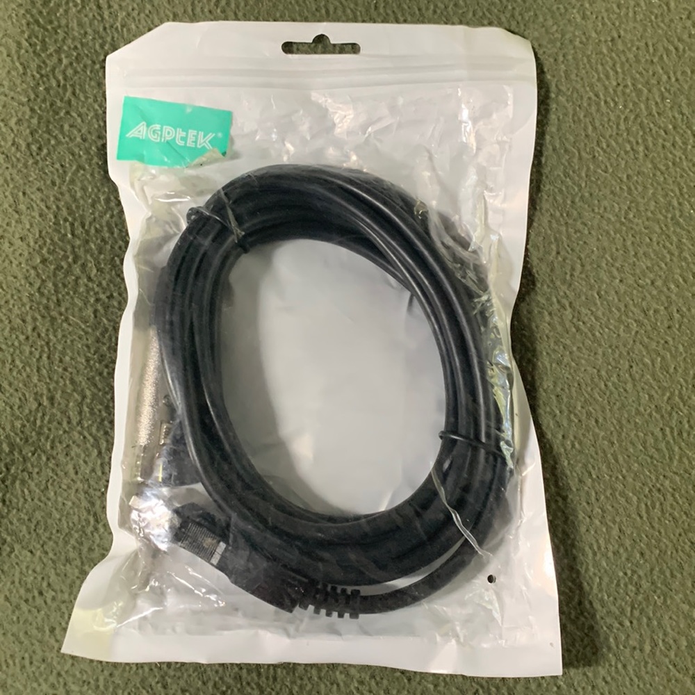 AGPtekAudio adapter connector.